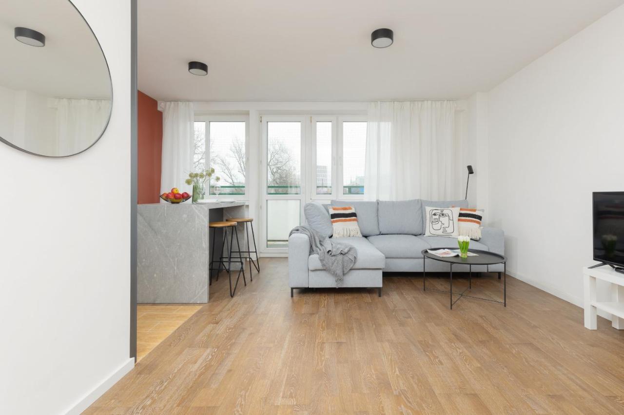 Lägenhet Modern With Balcony Mokotow By Renters