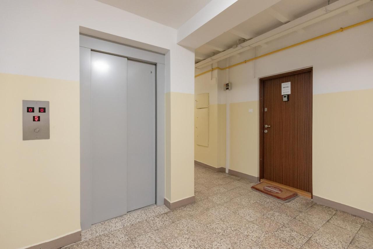 Modern With Balcony Mokotow By Renters Warszawa